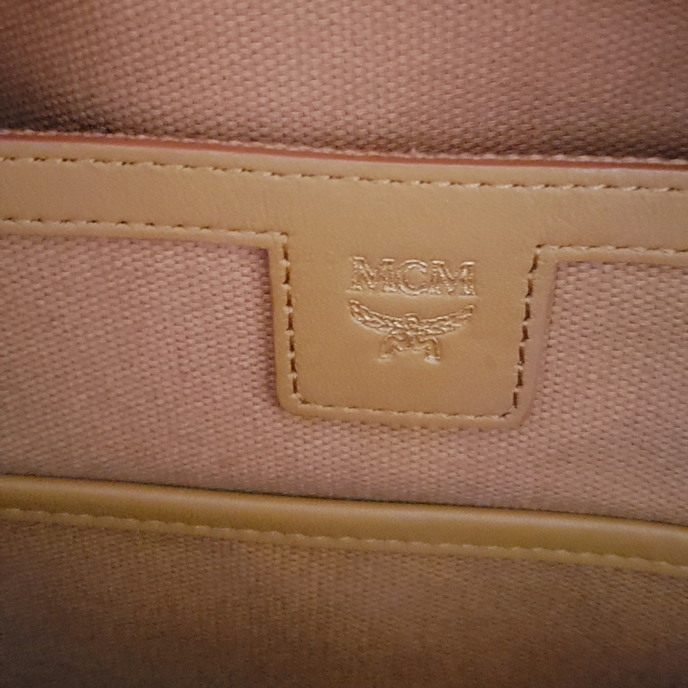 MCM Mini Classic Rabbit Backpack in Visetos BNWT - Picture 11 of 15